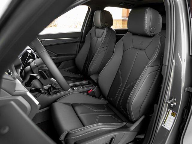 new 2025 Audi Q3 car, priced at $46,110