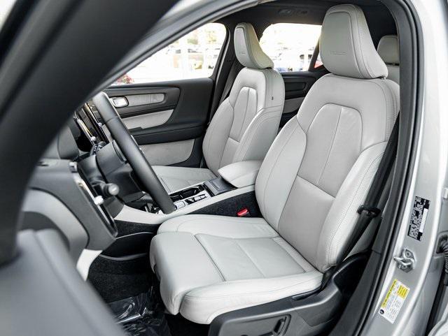 used 2019 Volvo XC40 car, priced at $22,949