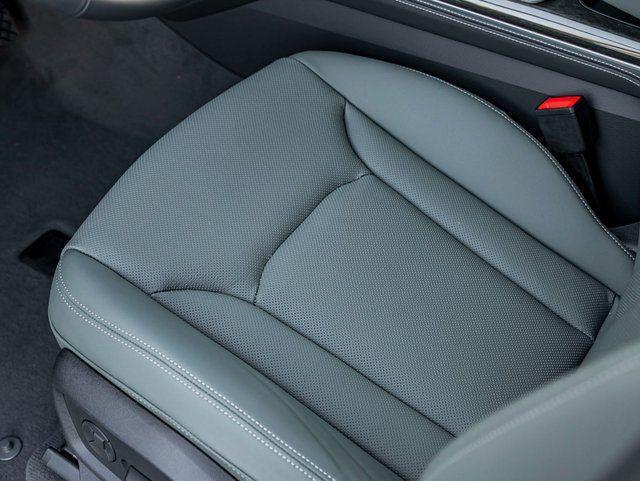 new 2026 Audi Q7 car, priced at $72,565