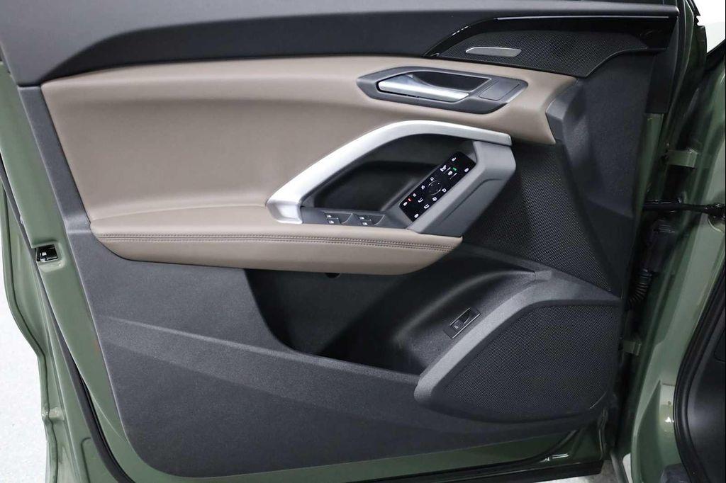 new 2025 Audi Q5 car, priced at $60,499