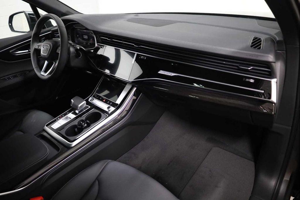 new 2026 Audi Q7 car, priced at $78,410