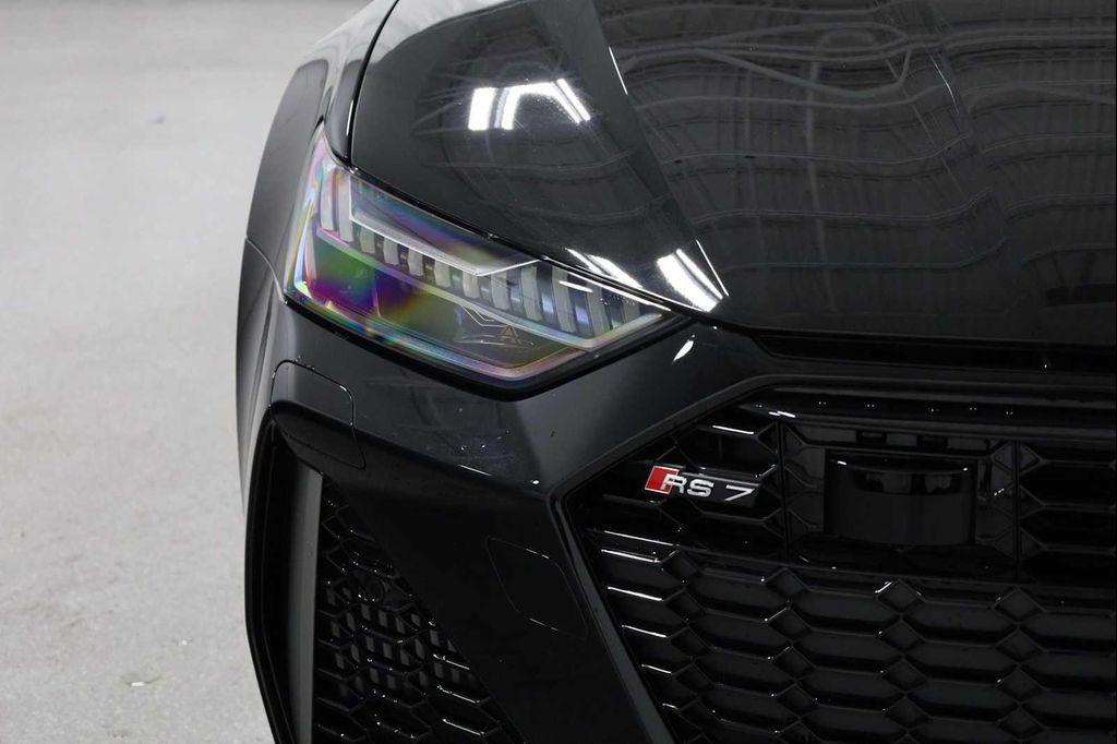 new 2026 Audi RS 7 car, priced at $147,745
