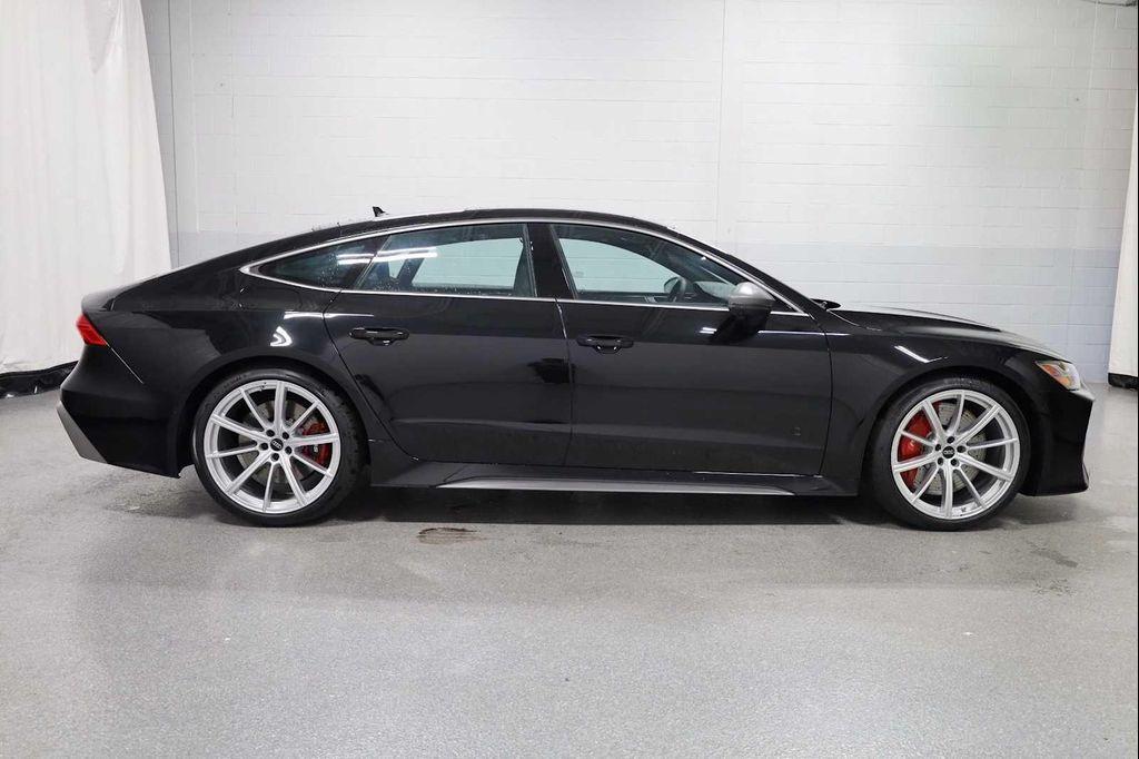new 2026 Audi RS 7 car, priced at $147,745