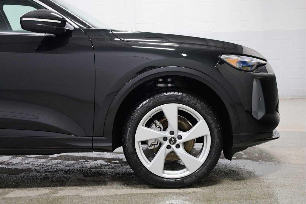 new 2025 Audi Q5 car, priced at $57,499