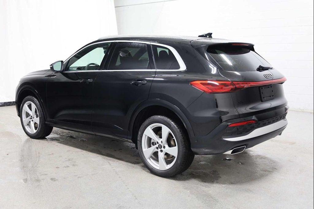 new 2025 Audi Q5 car, priced at $57,499