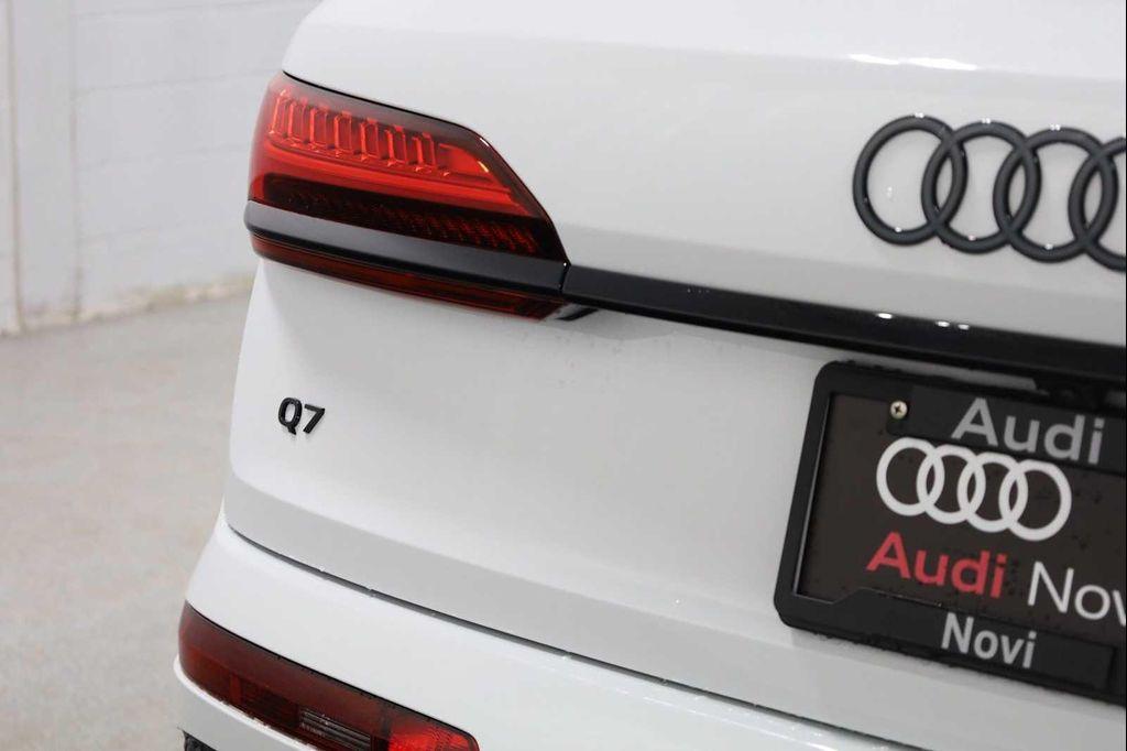 new 2026 Audi Q7 car, priced at $79,005