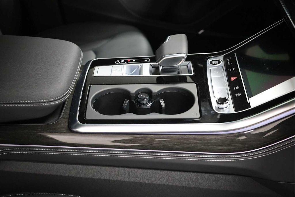new 2026 Audi Q7 car, priced at $79,005