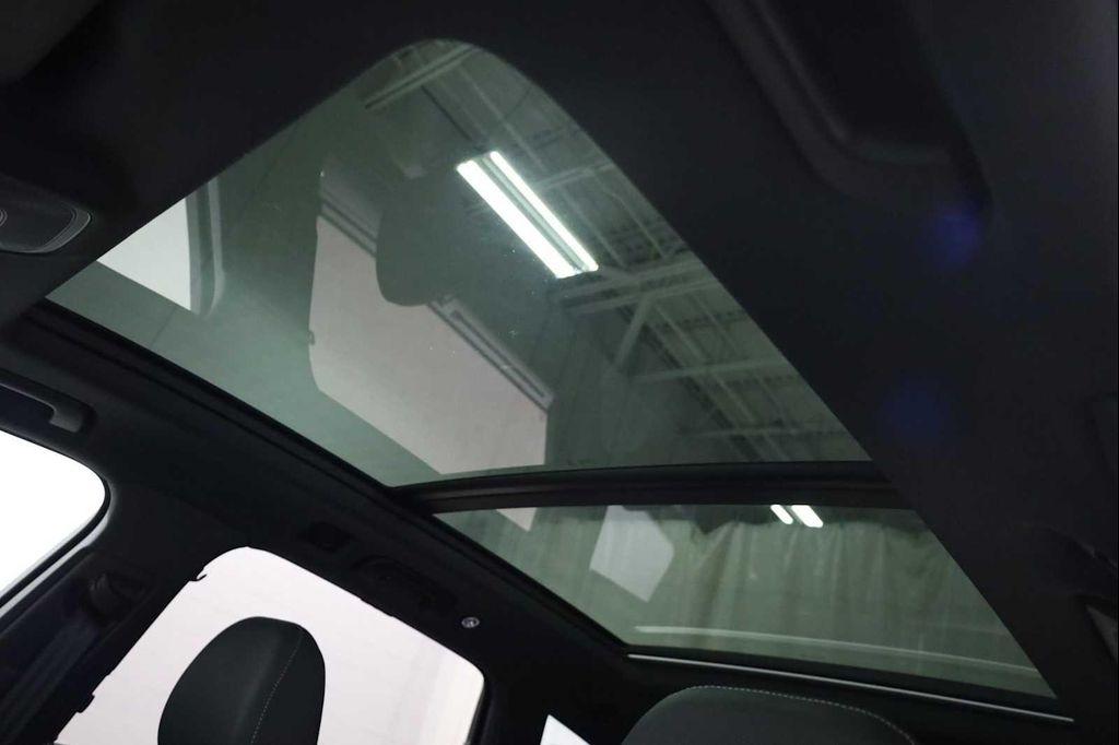 new 2026 Audi Q7 car, priced at $79,005