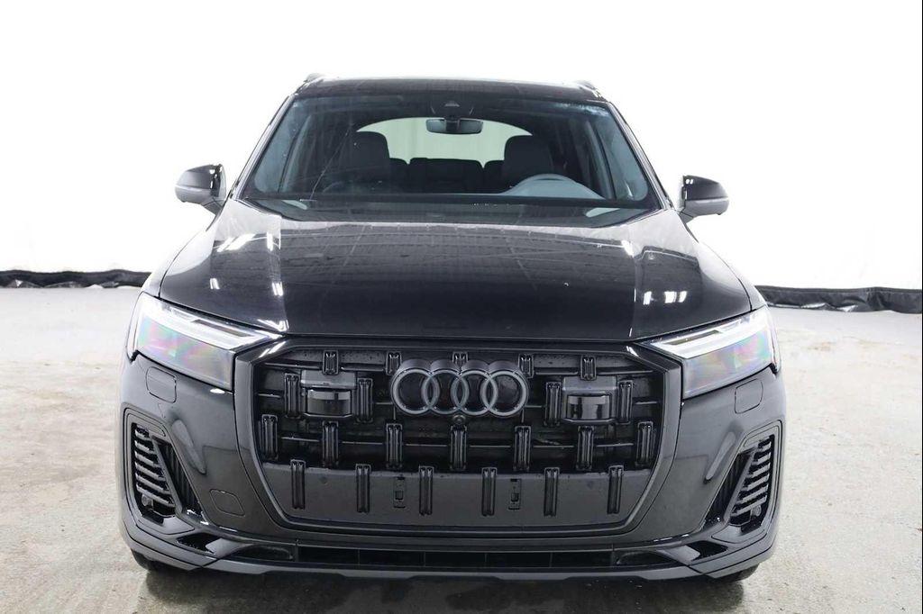 new 2026 Audi Q7 car, priced at $75,699