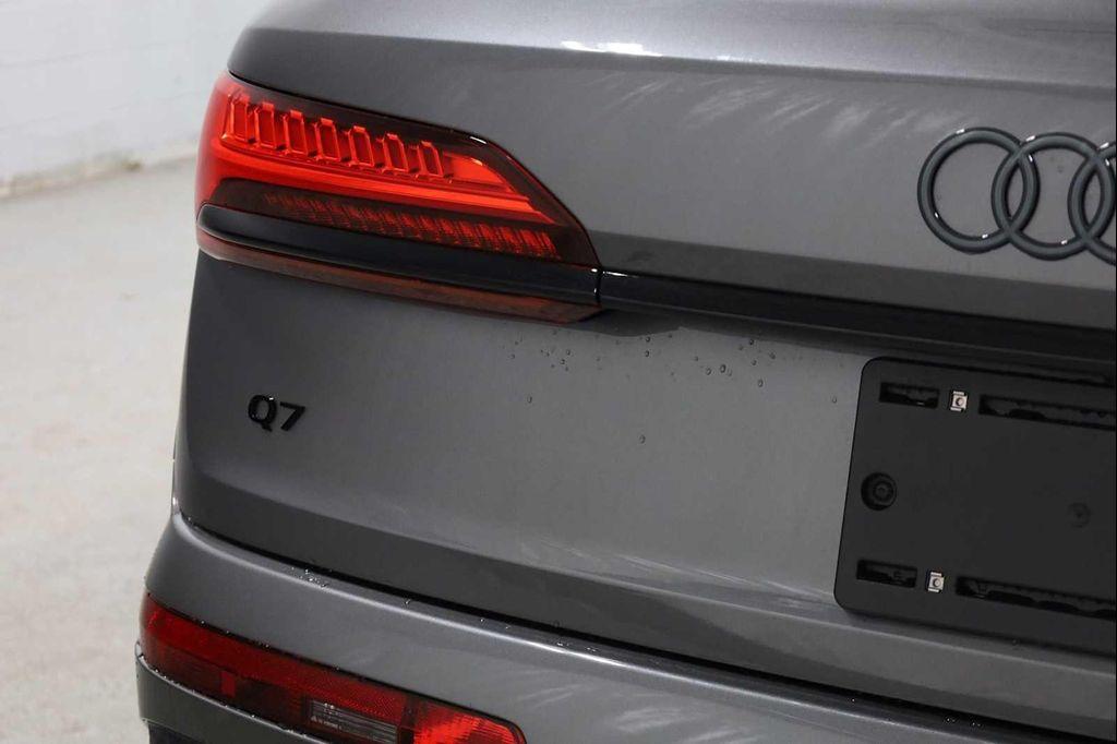 new 2026 Audi Q7 car, priced at $78,220