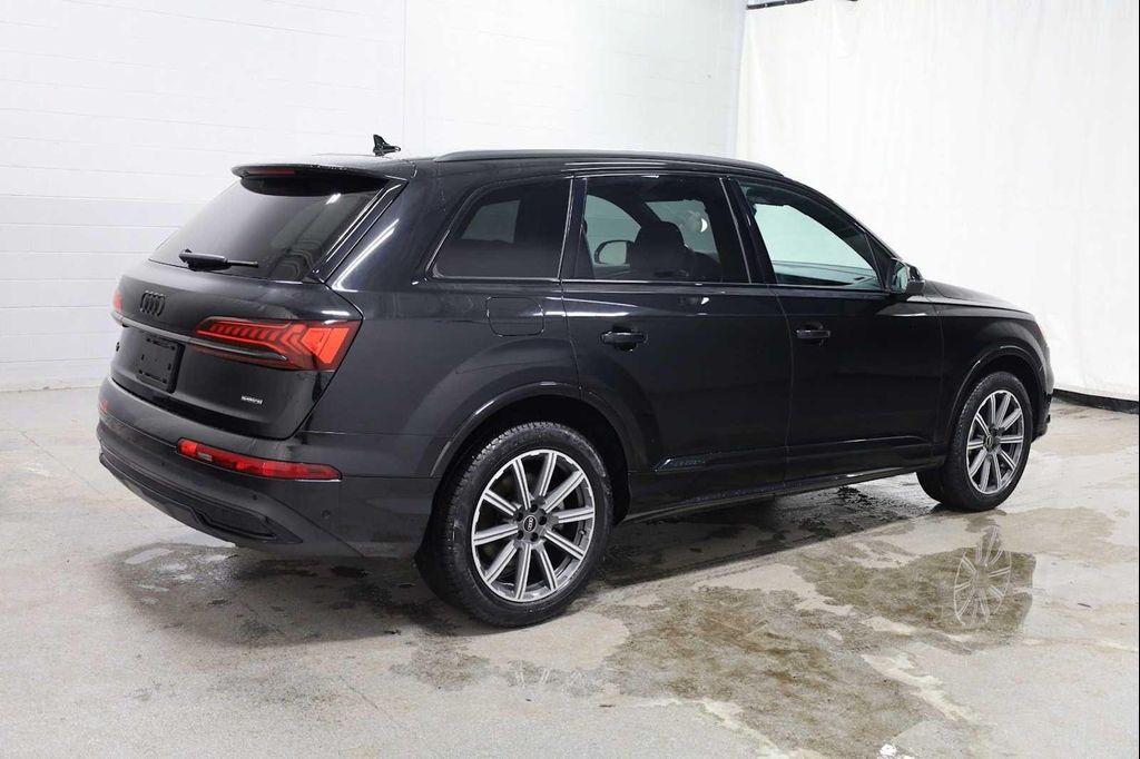 used 2023 Audi Q7 car, priced at $34,499
