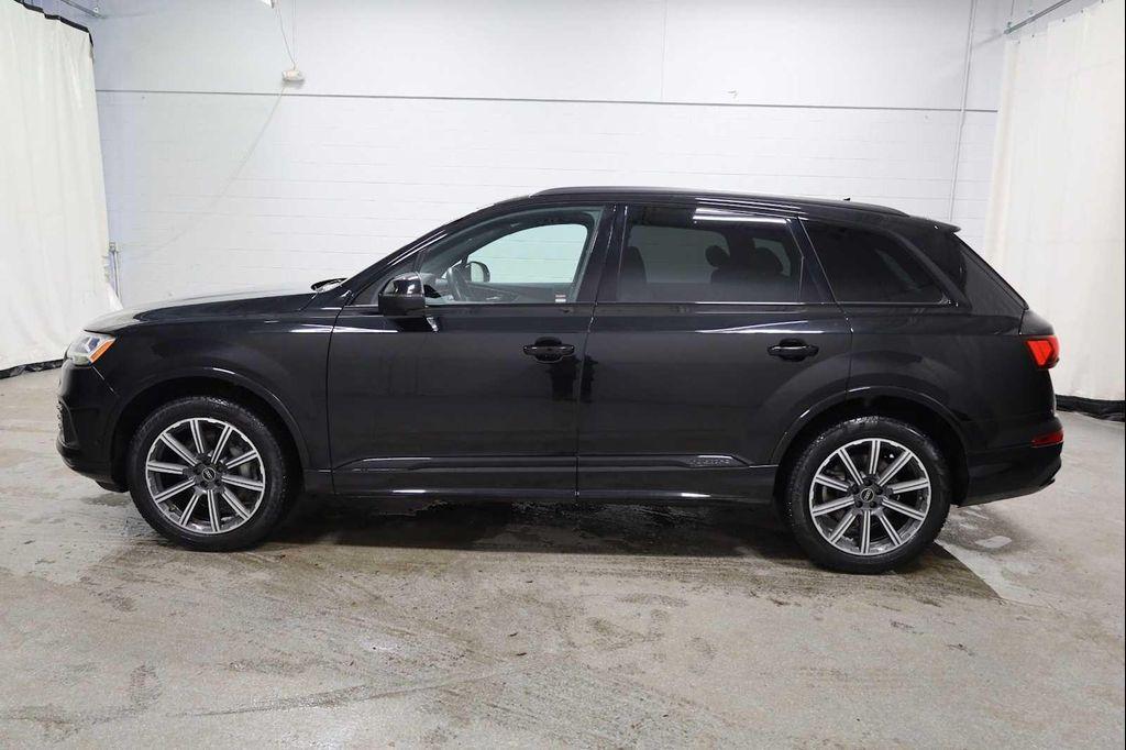 used 2023 Audi Q7 car, priced at $34,499
