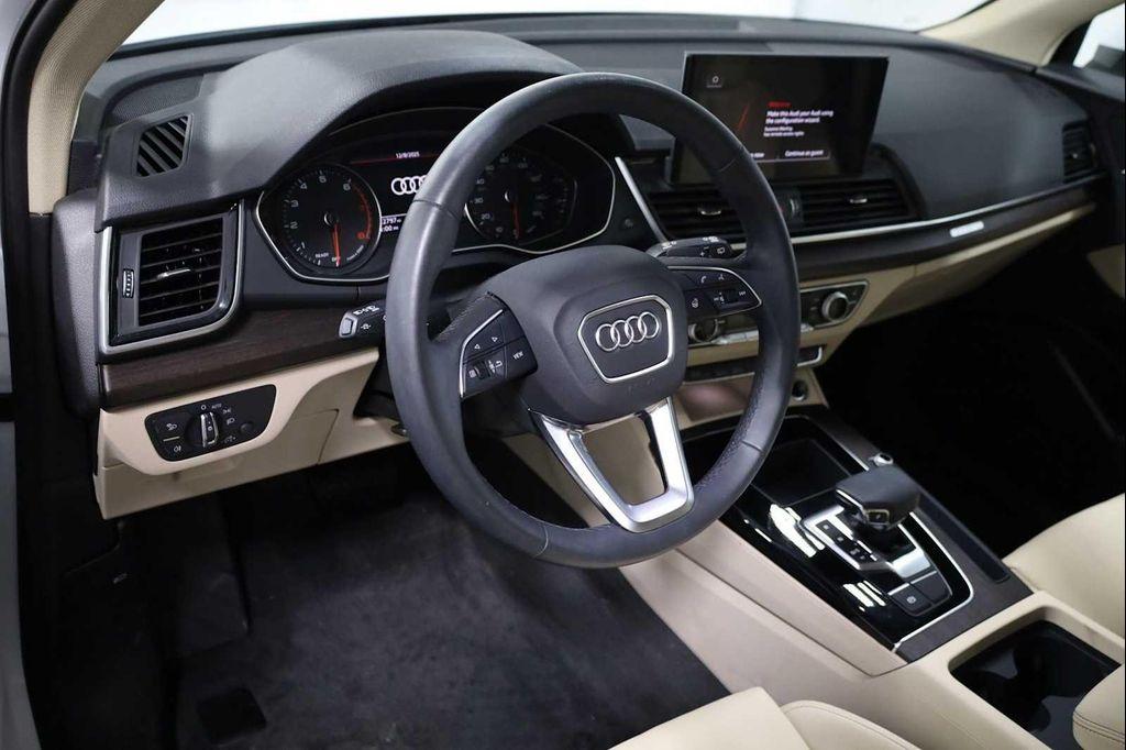 used 2024 Audi Q5 car, priced at $31,999