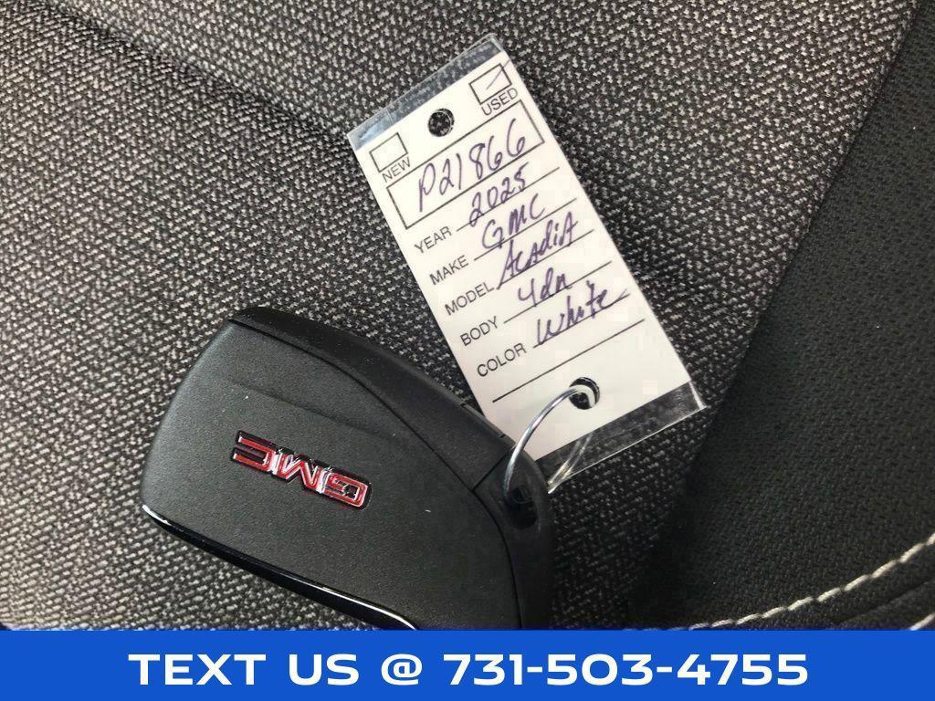 used 2025 GMC Acadia car, priced at $34,500