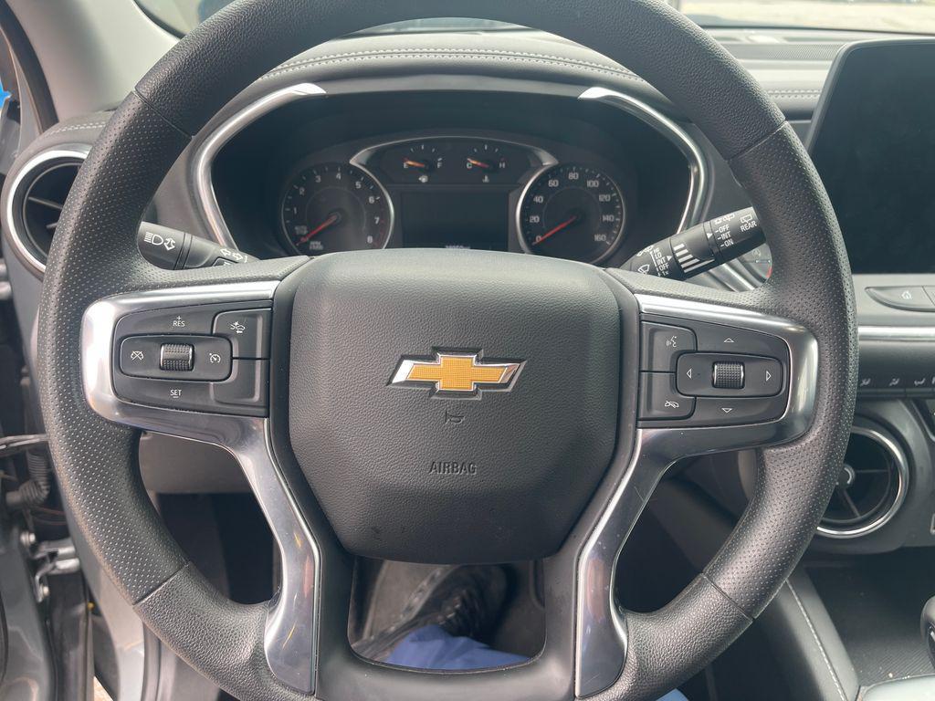 used 2025 Chevrolet Blazer car, priced at $27,370