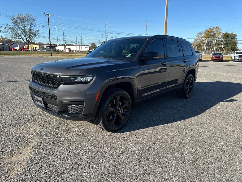 used 2023 Jeep Grand Cherokee L car, priced at $27,500