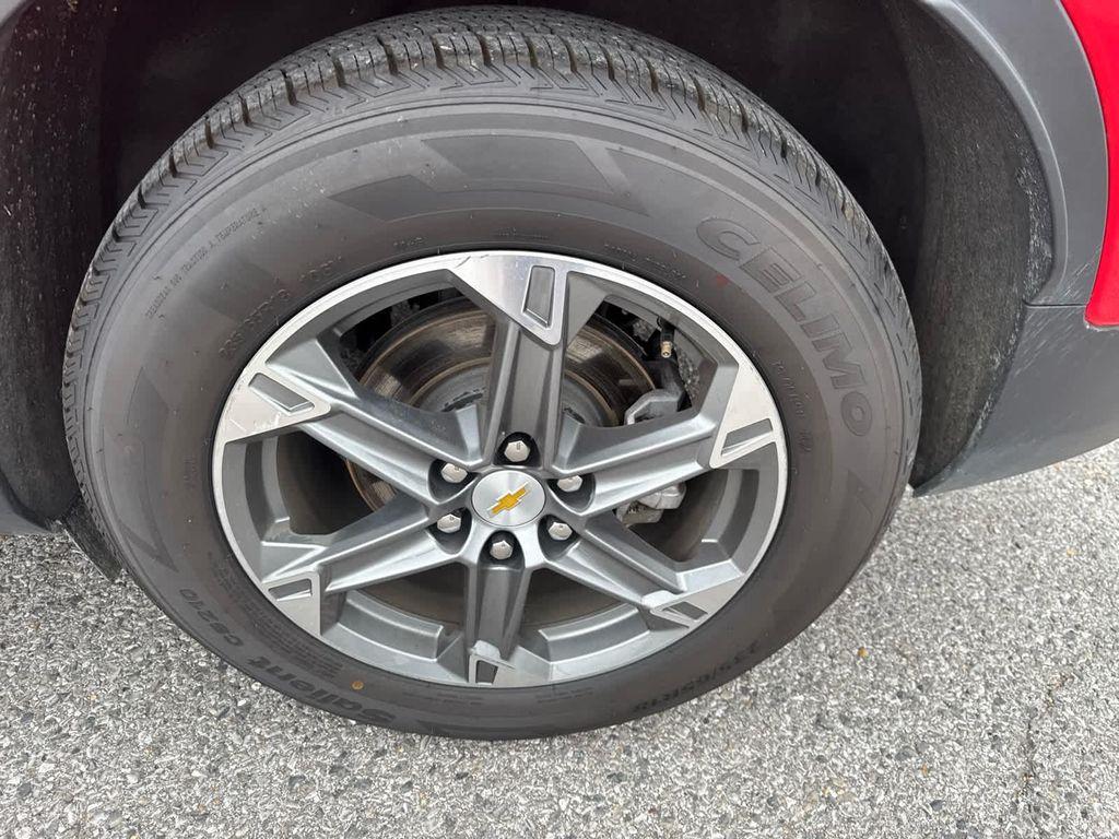 used 2024 Chevrolet Blazer car, priced at $26,426