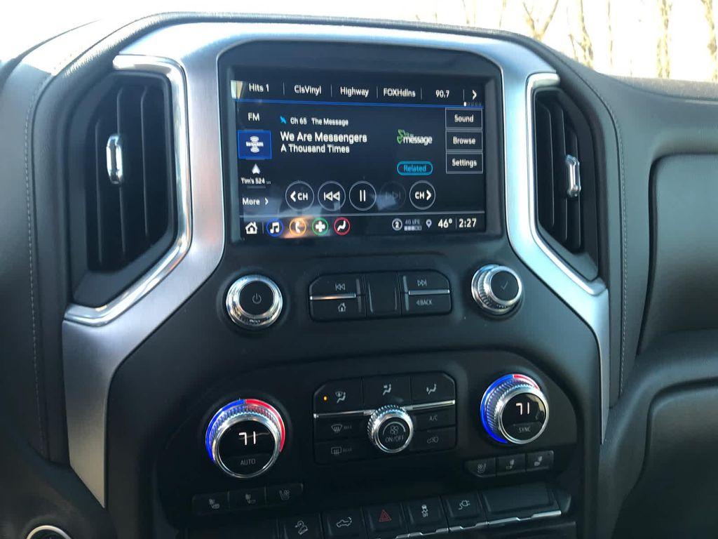 used 2022 GMC Sierra 1500 car, priced at $35,995