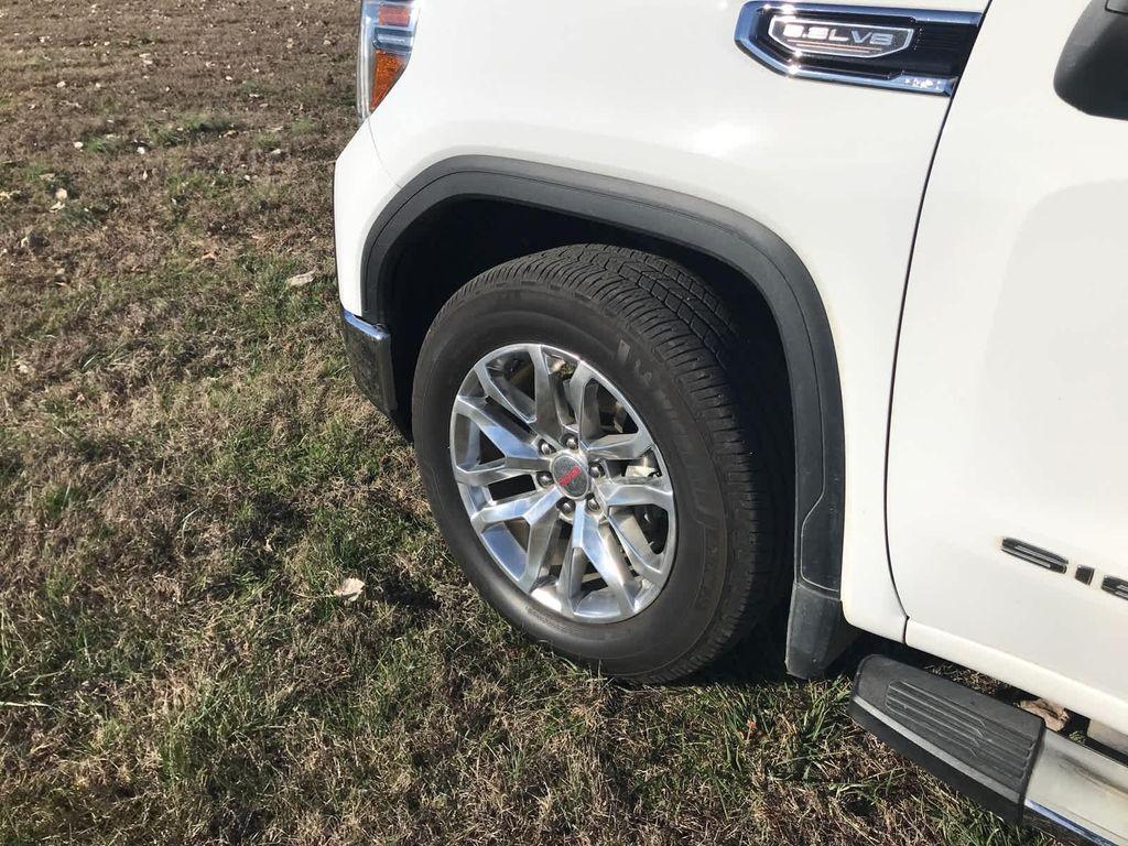 used 2022 GMC Sierra 1500 car, priced at $35,995