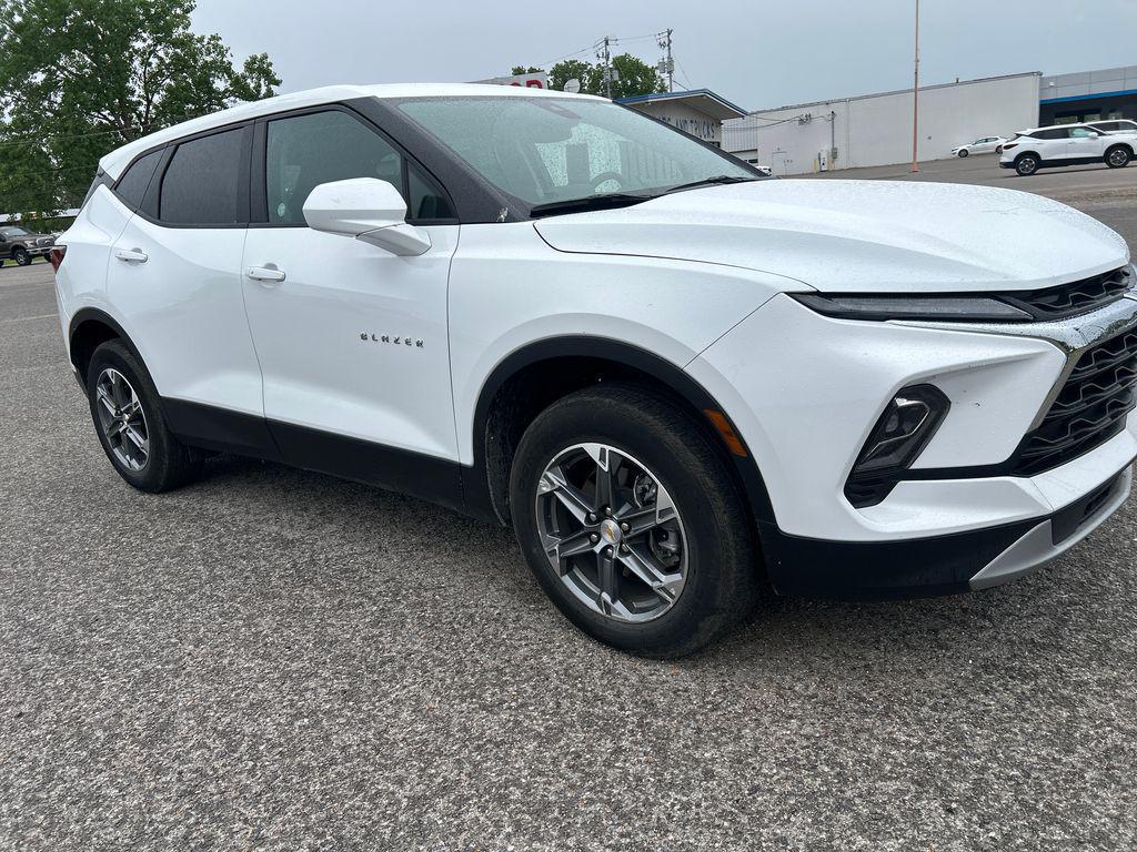 used 2025 Chevrolet Blazer car, priced at $26,575
