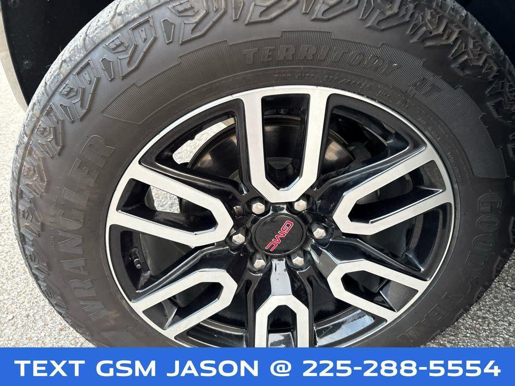 used 2024 GMC Yukon car, priced at $62,869