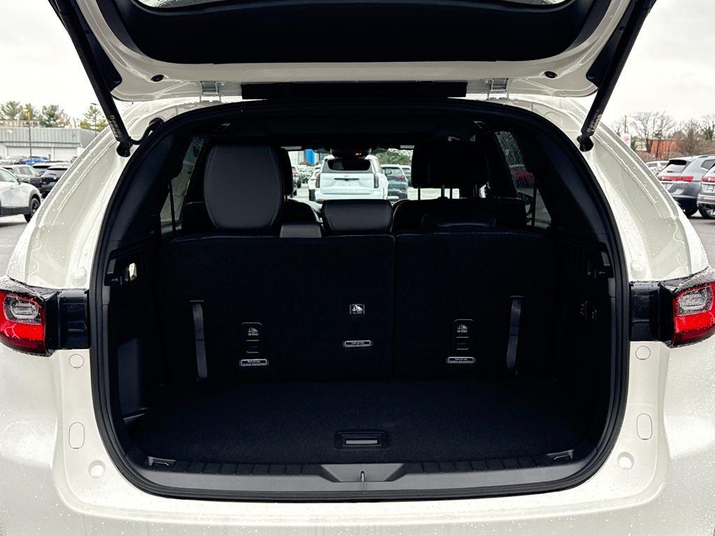 new 2026 Mazda CX-90 car, priced at $55,789