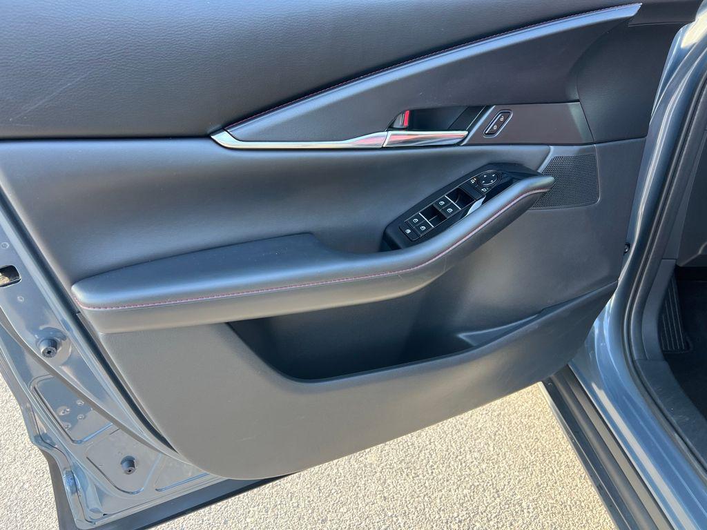 used 2023 Mazda CX-30 car, priced at $22,995