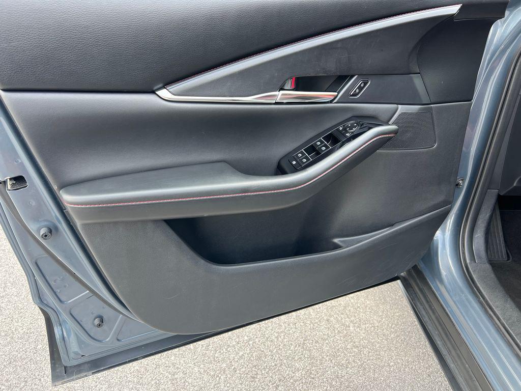 used 2025 Mazda CX-30 car, priced at $25,394