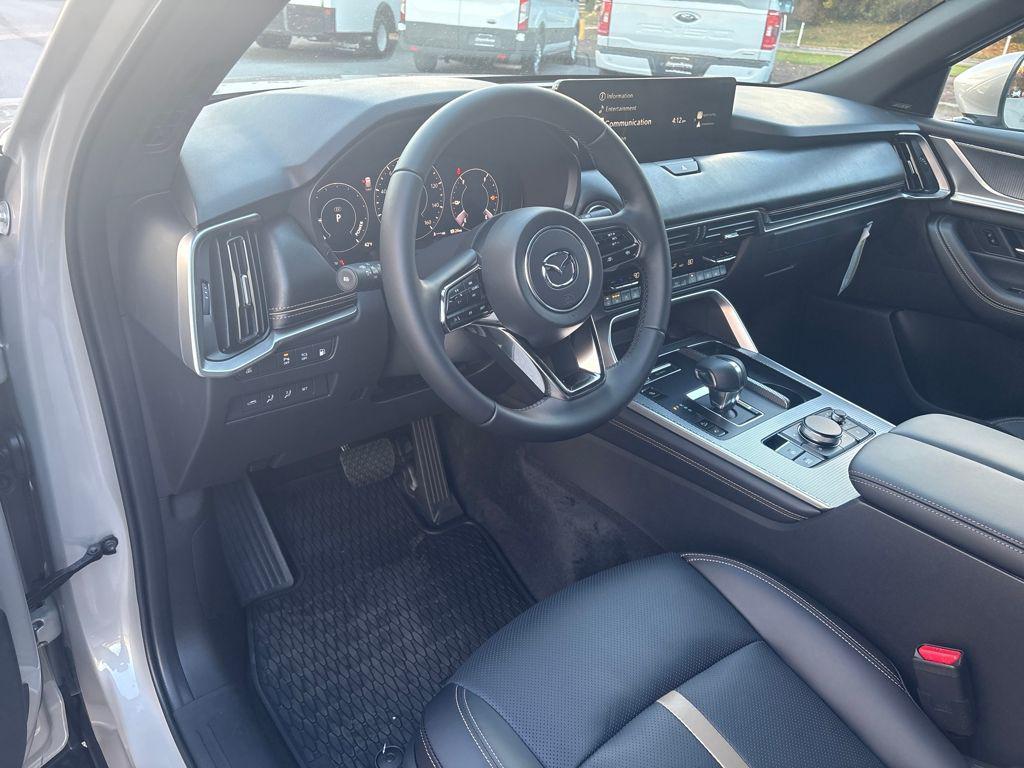 new 2025 Mazda CX-90 PHEV car, priced at $53,711
