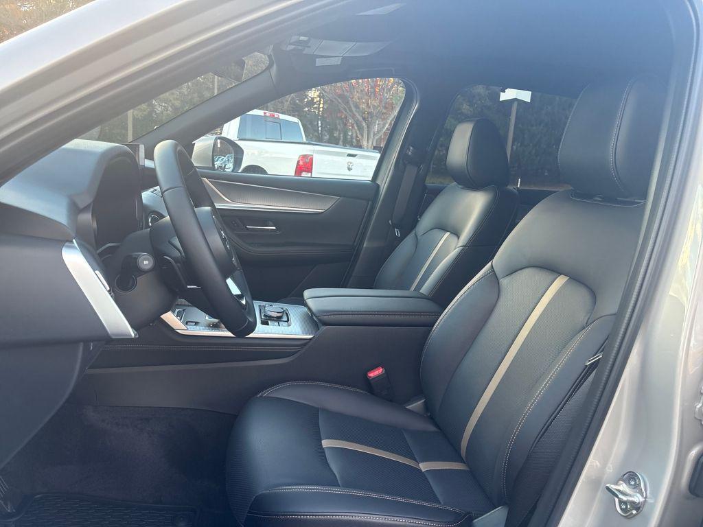 new 2025 Mazda CX-90 PHEV car, priced at $53,711