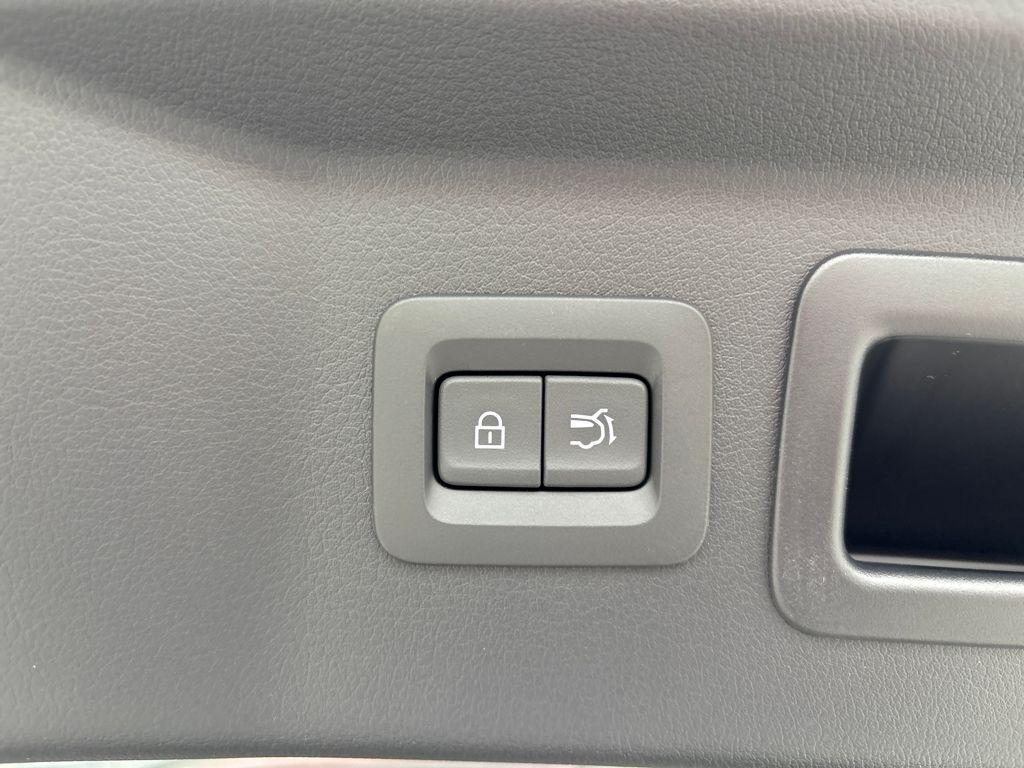 new 2026 Mazda CX-90 car, priced at $41,794