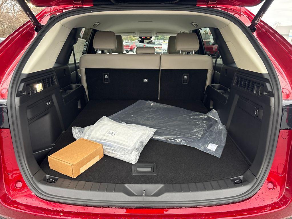 new 2026 Mazda CX-70 PHEV car, priced at $46,423