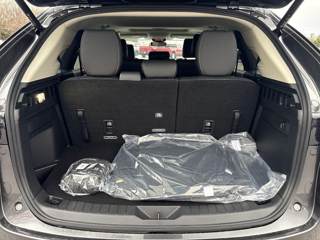 new 2026 Mazda CX-90 car, priced at $42,138