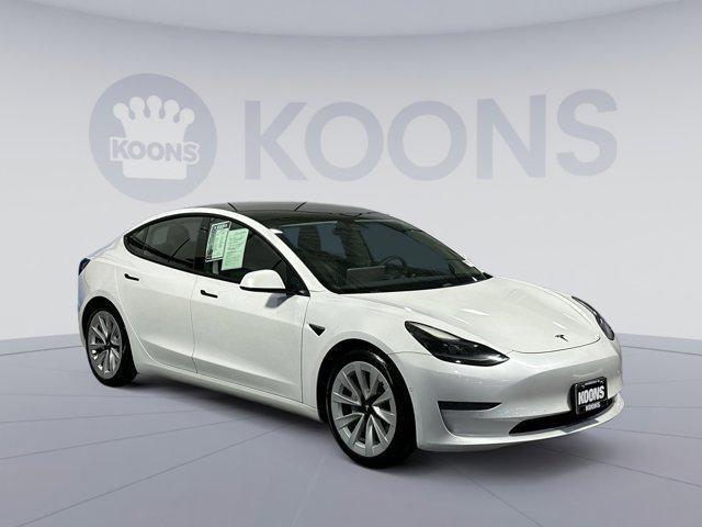 used 2021 Tesla Model 3 car, priced at $18,500