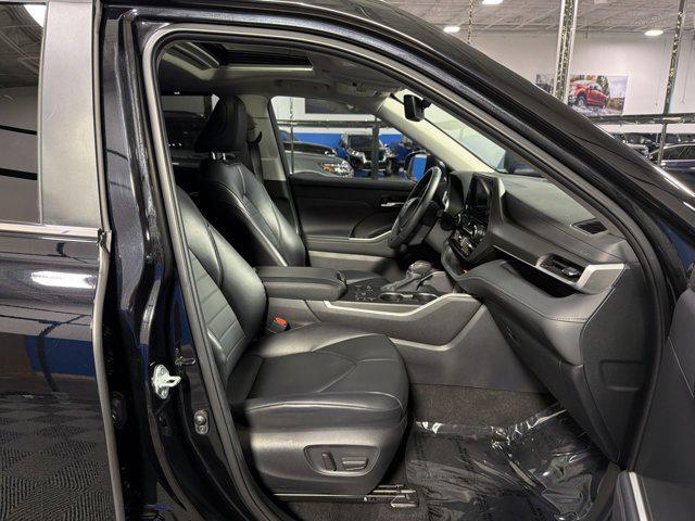 used 2024 Toyota Highlander car, priced at $35,745