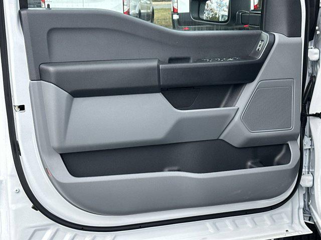 new 2026 Ford F-350 car, priced at $52,925