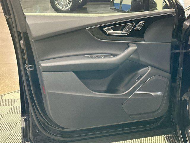 used 2019 Audi Q7 car, priced at $15,250