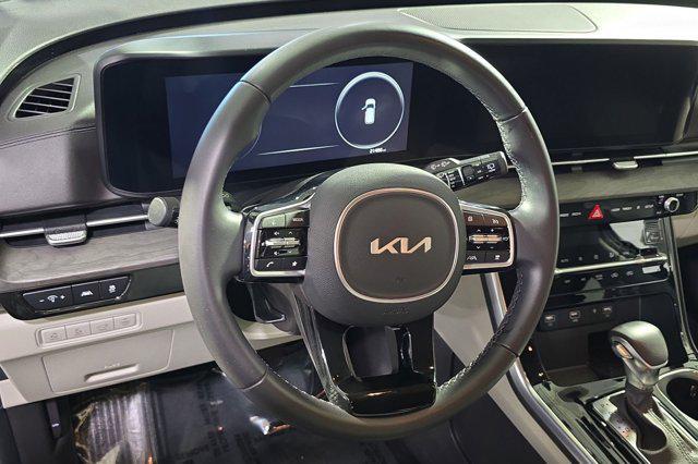 used 2023 Kia Carnival car, priced at $35,250