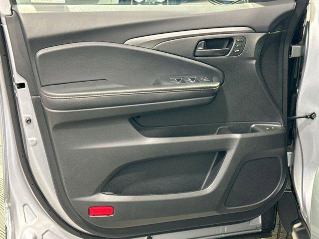 used 2022 Honda Passport car, priced at $29,000