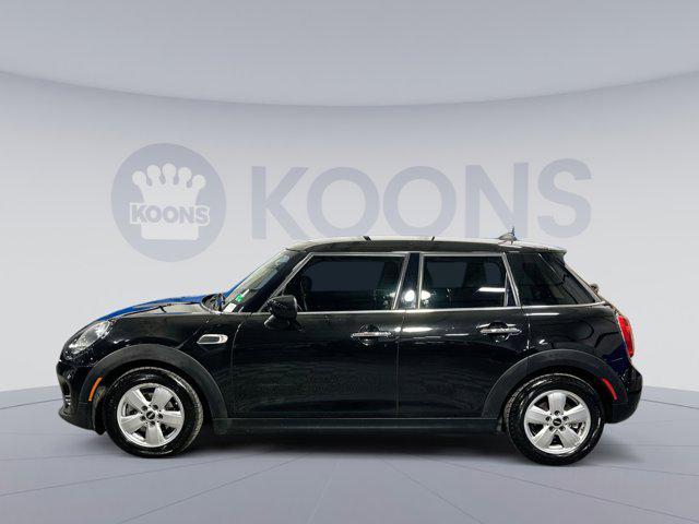 used 2021 MINI Hardtop car, priced at $16,117