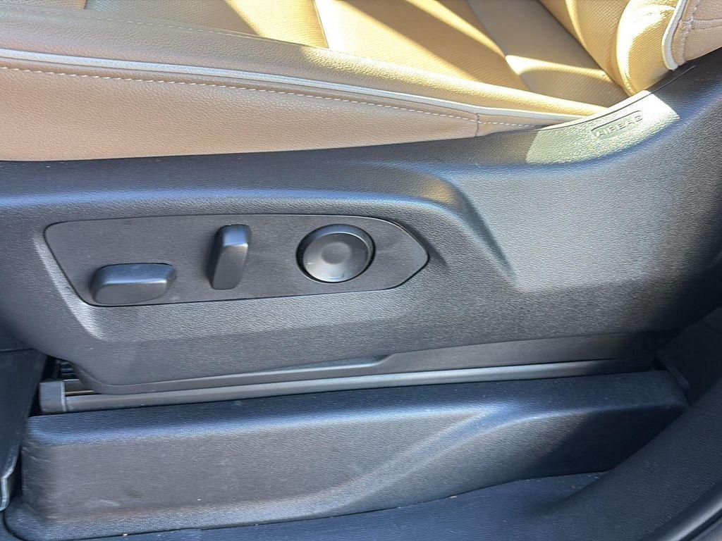 used 2024 Chevrolet Tahoe car, priced at $65,298