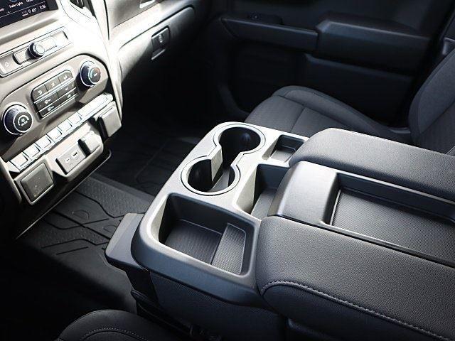 new 2025 Chevrolet Silverado 1500 car, priced at $40,103