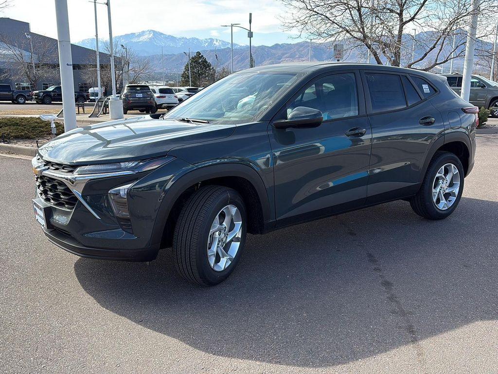 new 2026 Chevrolet Trax car, priced at $23,009