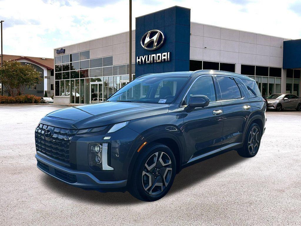 used 2023 Hyundai Palisade car, priced at $35,998