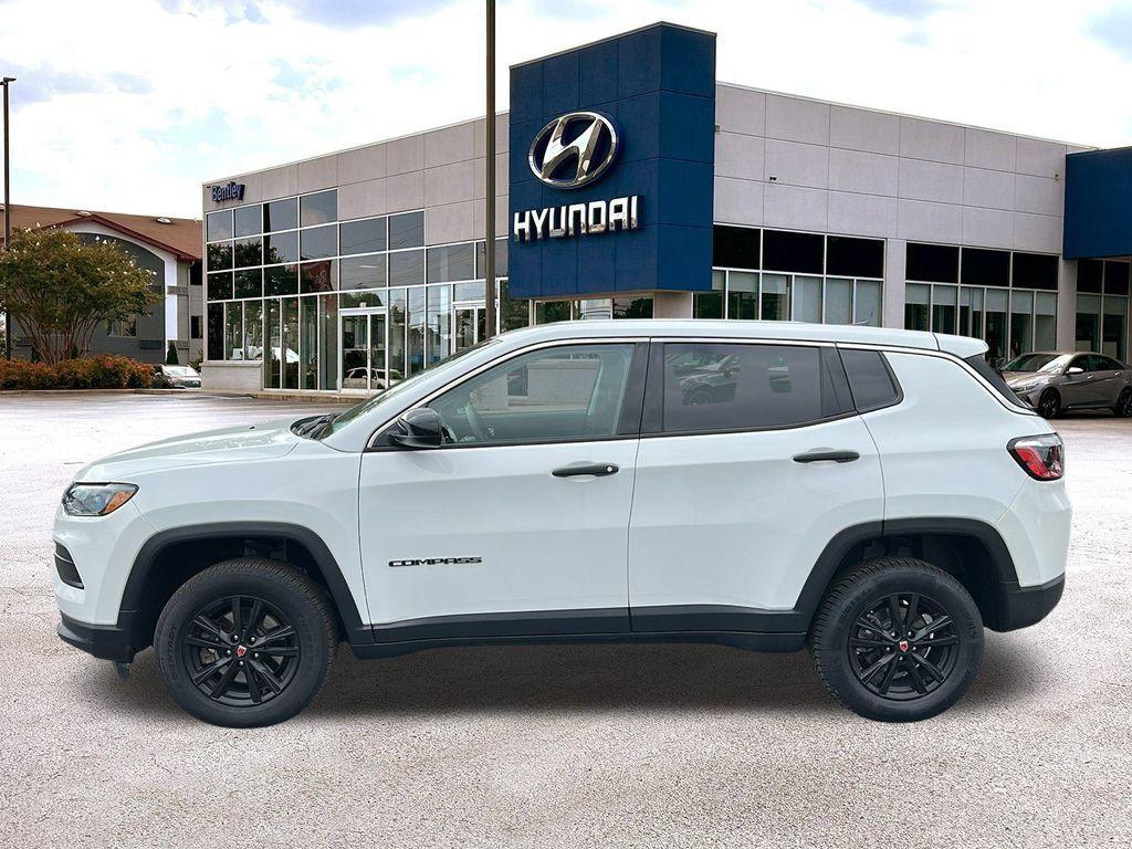 used 2022 Jeep Compass car, priced at $19,400