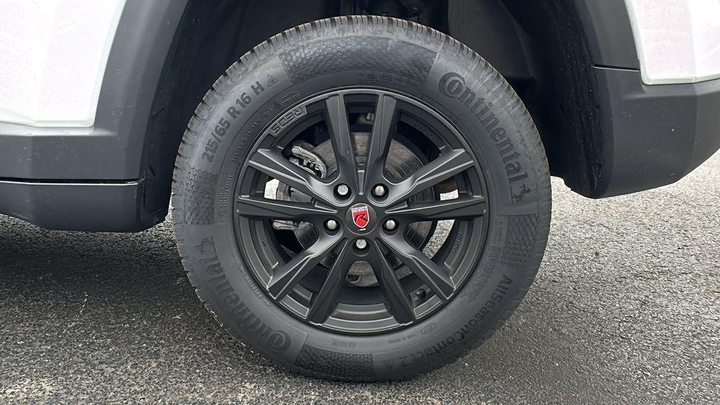 used 2022 Jeep Compass car, priced at $19,400