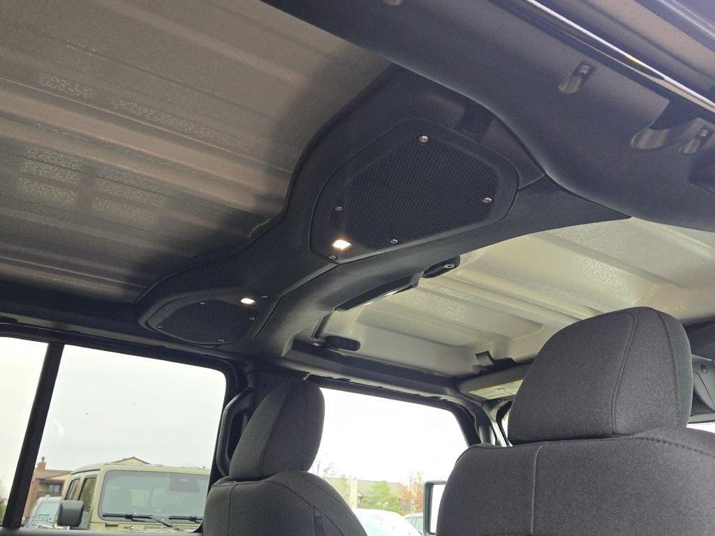 new 2026 Jeep Gladiator car, priced at $48,012