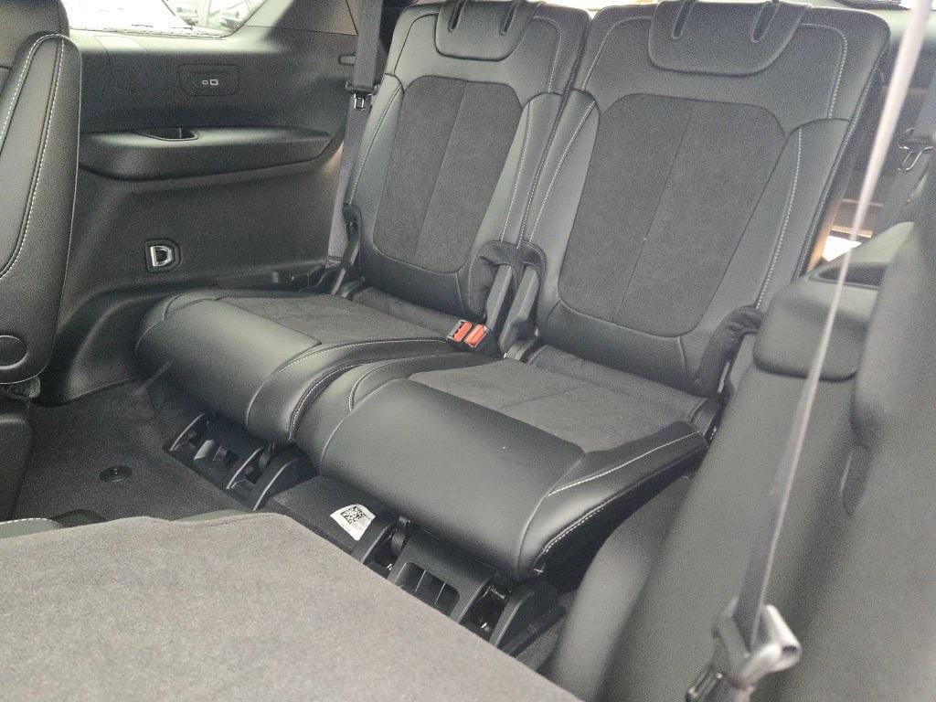 new 2025 Jeep Grand Cherokee L car, priced at $44,926