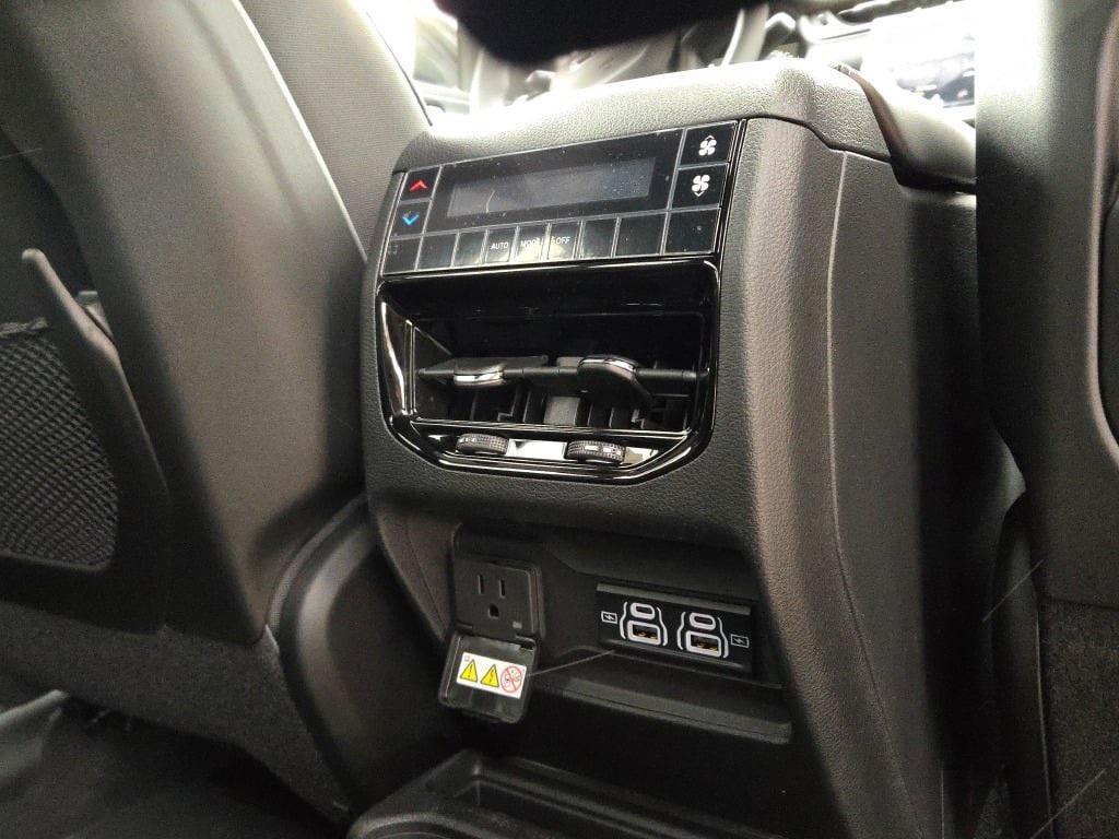 new 2025 Jeep Grand Cherokee L car, priced at $44,926