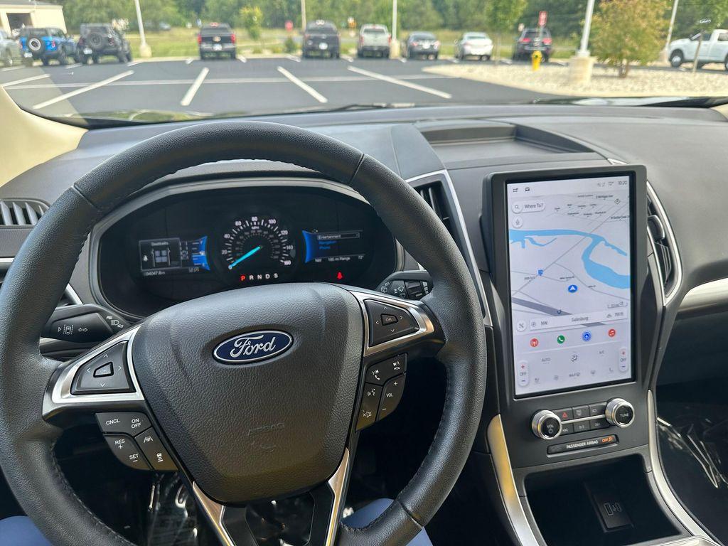 used 2023 Ford Edge car, priced at $28,997